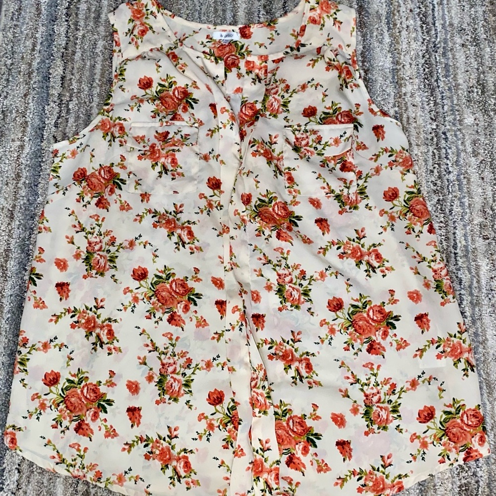 Floral Sleeveless Blouse - Cream and Red (c2)